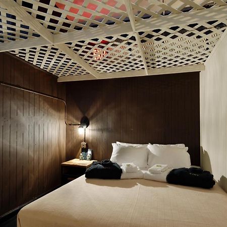 The Bowery House Hostel New York Exterior photo